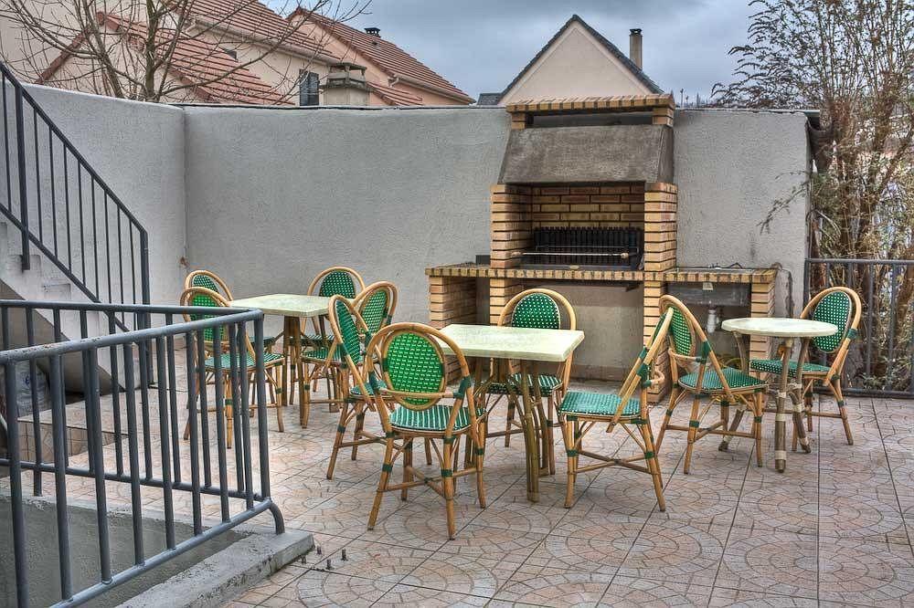 Le Cheval Noir Hotel Paris Pantin Ngoại thất bức ảnh